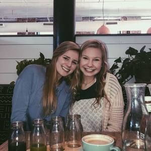 Meet your Posher, Olivia